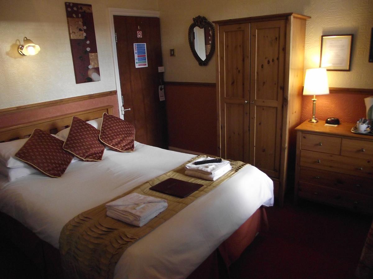 The Molly House Bed & Breakfast Blackpool Exterior photo